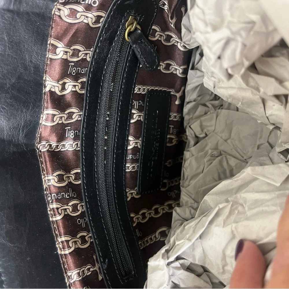 Black leather shoulder bag - Picture 5 of 6